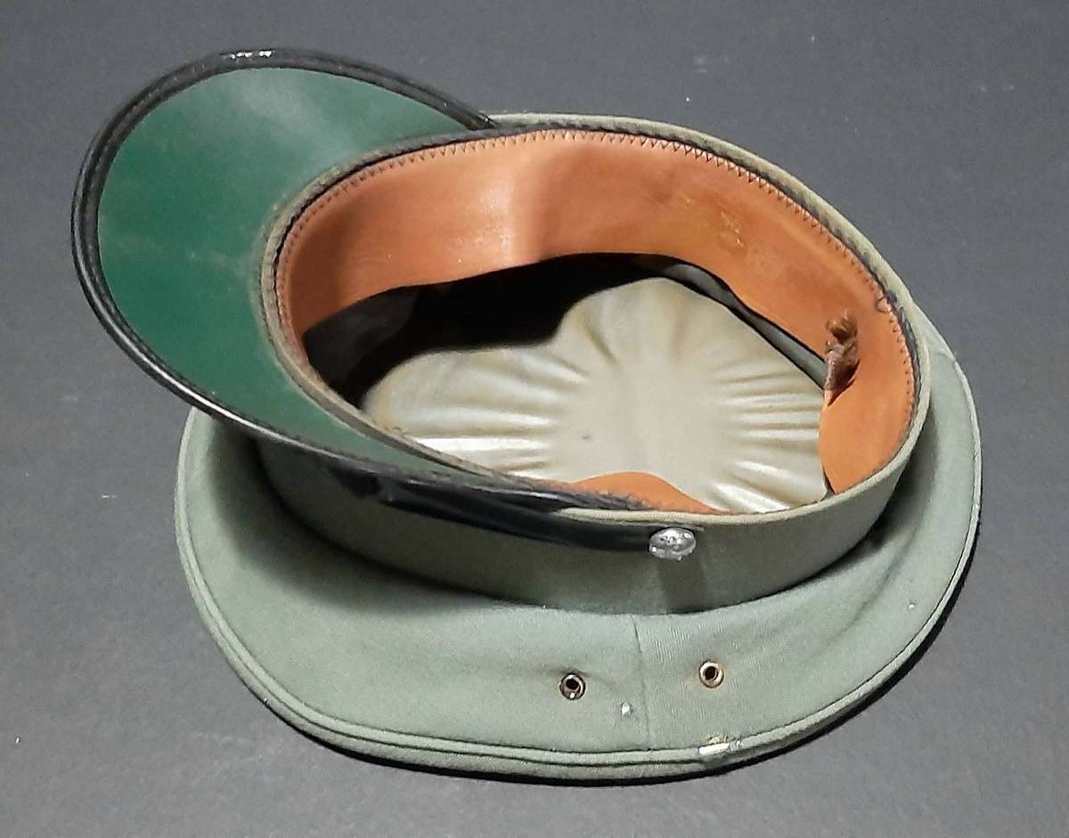 RARE: 1980s Ciskei 'Homeland' Police Service Dress Cap w/ Insignia (55)