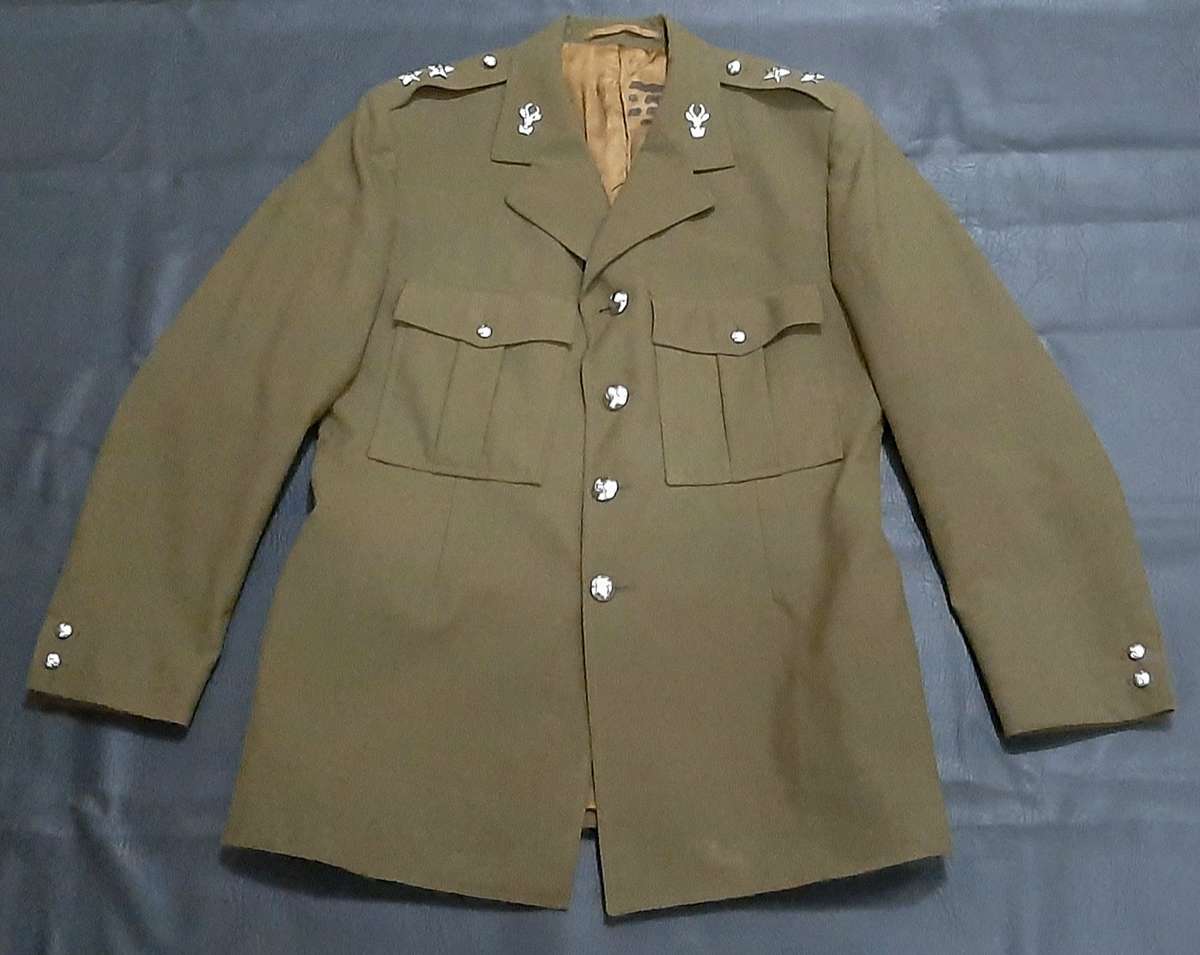 Border War 1970s :  SADF  Infantry Officer's Dress Tunic w/ Branch & Rank Insignia (Inscribed).