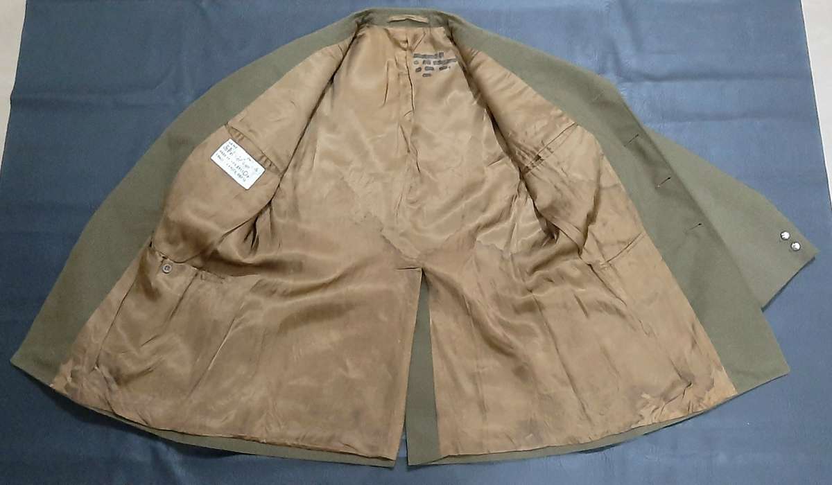 Border War 1970s :  SADF  Infantry Officer's Dress Tunic w/ Branch & Rank Insignia (Inscribed).