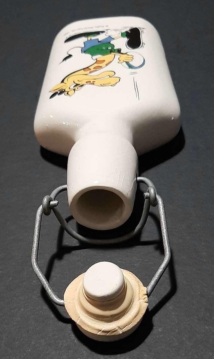 RARE: South Africa 1995 Rugby World Cup 'Ruggles' Ceramic Brandy Decanter w/ Stopper (18cm).