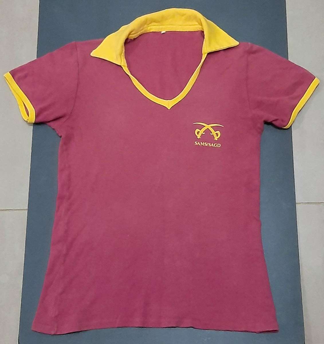 Border War: 1980s SAMS Physical Training Instructor Maroon T-Shirt w/ Insignia (Large).