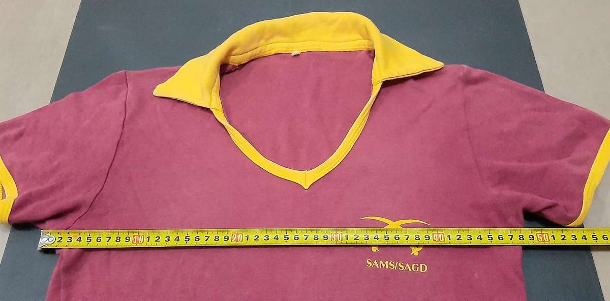 Border War: 1980s SAMS Physical Training Instructor Maroon T-Shirt w/ Insignia (Large).