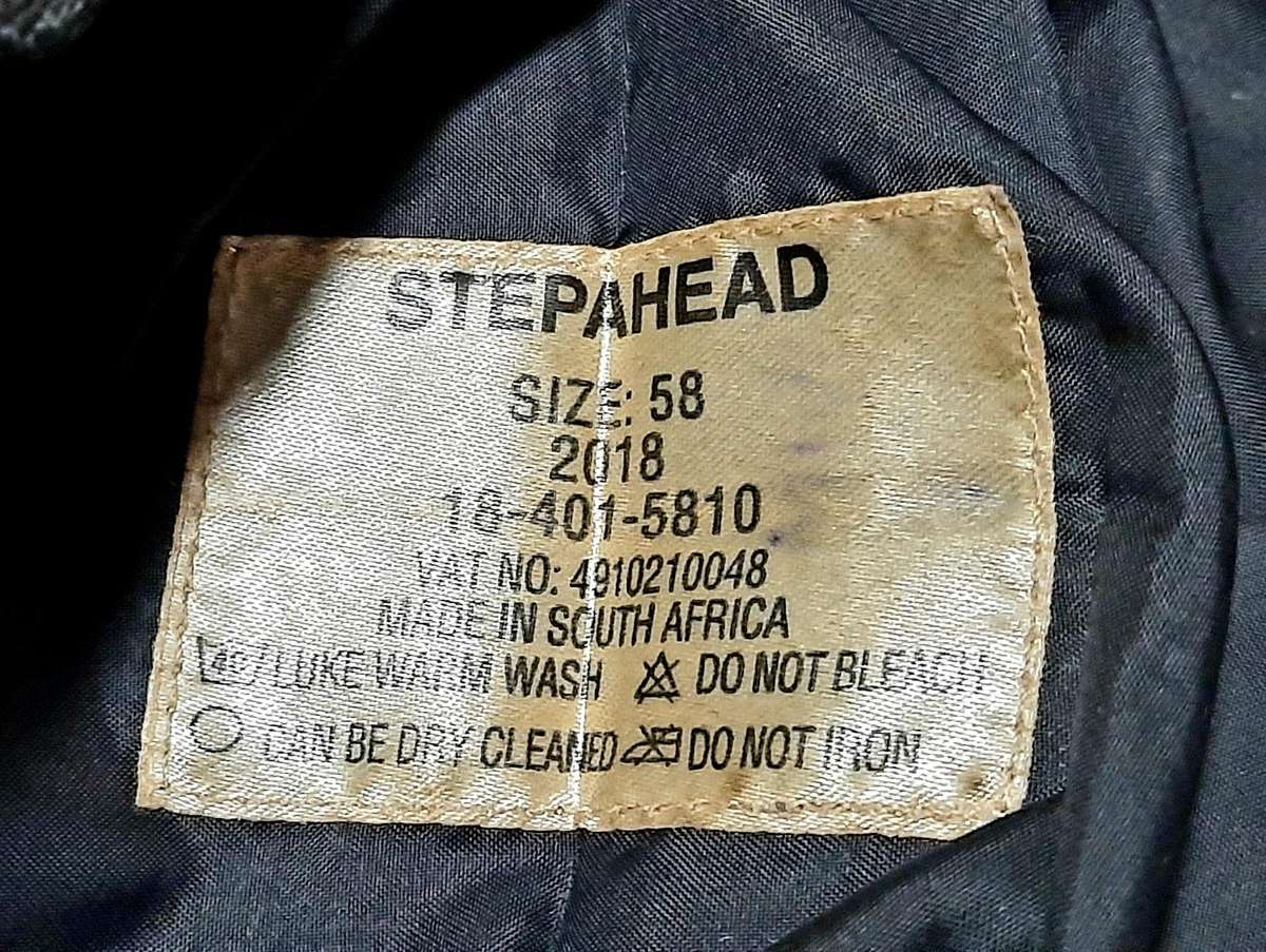 SA Military: SAMS 2000s Senior Officer's Maroon Service Beret w/ Bullion Badge Insignia (58).