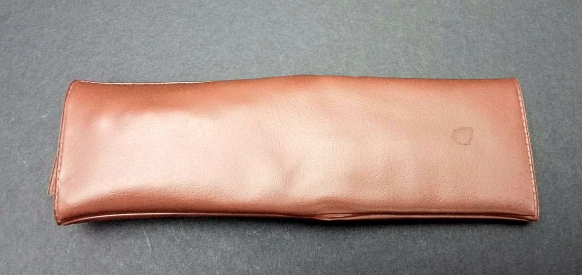 **Border War : 1980s SADF General Service Sewing Kit w/ Contents(Inscribed)**