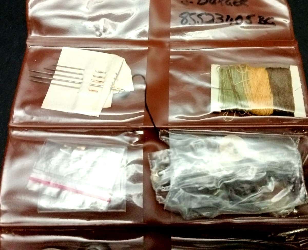 **Border War : 1980s SADF General Service Sewing Kit w/ Contents(Inscribed)**