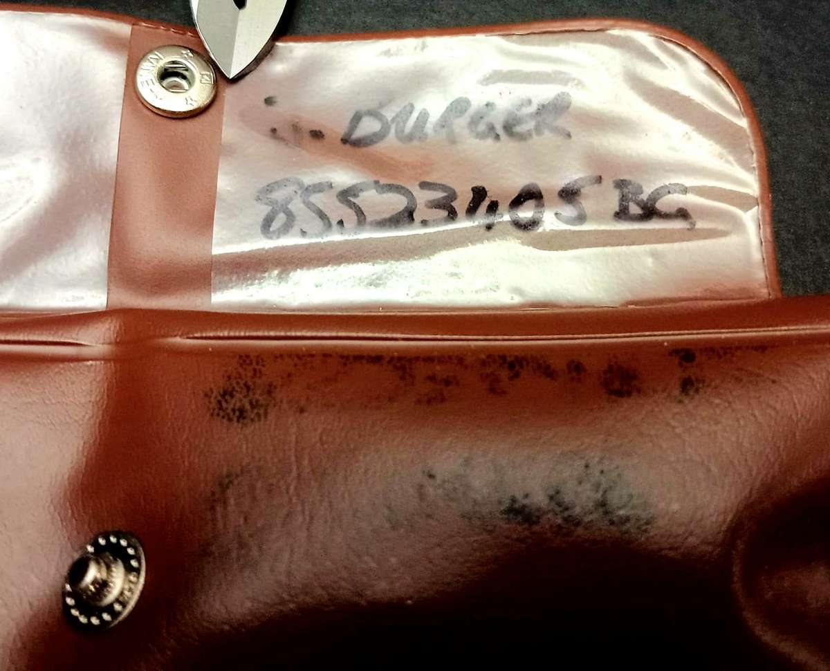 **Border War : 1980s SADF General Service Sewing Kit w/ Contents(Inscribed)**