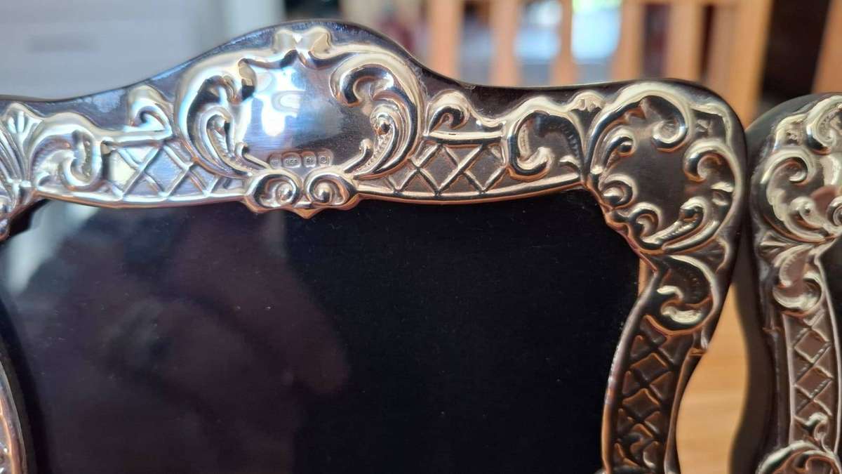 Stunning set of 958 silver hallmarked photo frames