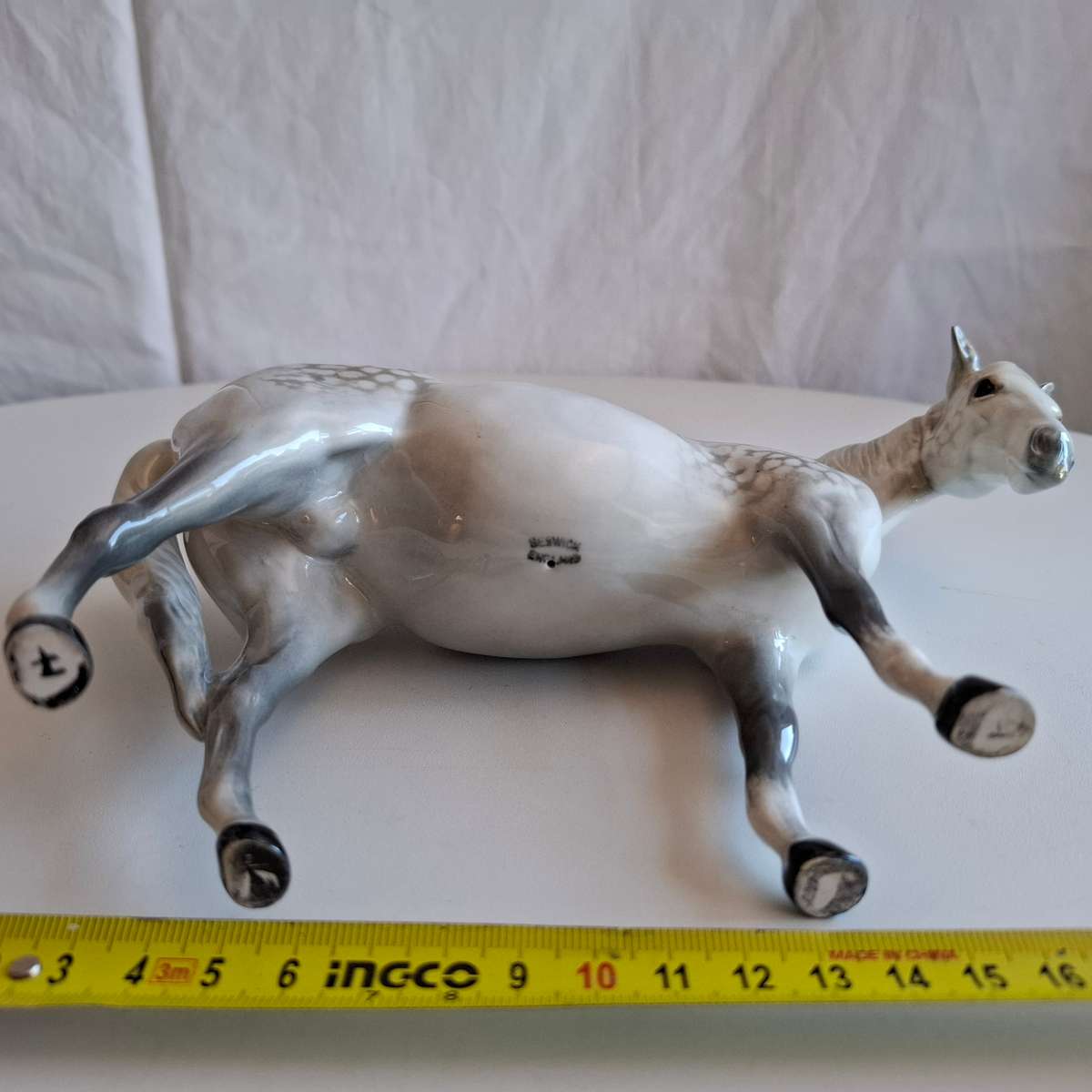 Beautiful Vintage Beswick Dapple Grey Horse (H 15 cm)