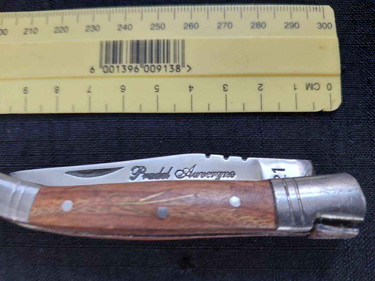 Fantastic Vintage `Pradel Auvergne` - (1421) Folding Knife With Wooden Handle - Good Condition