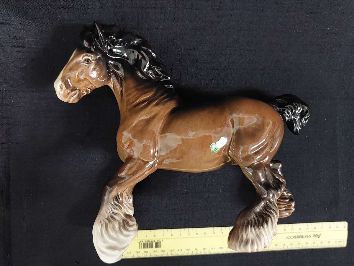 Vintage Beswick Large Model of a Cantering Shire Horse (H 20 cm) - Good Condition