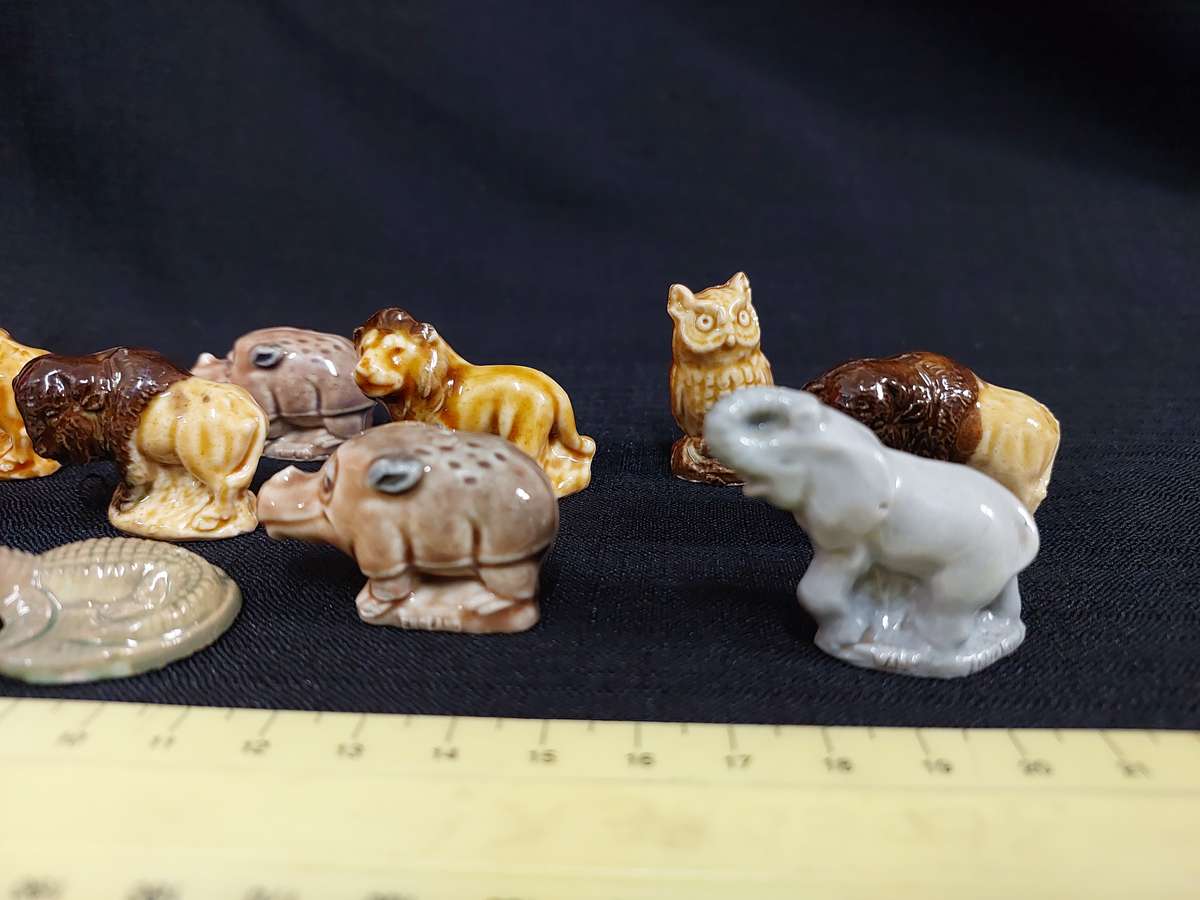 Stunning Collection of 10 Wade Whimsies in Great Condition