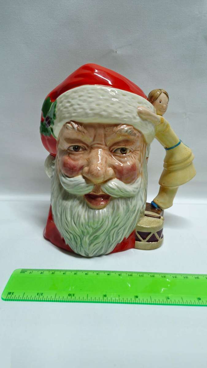 Large Royal Doulton  Character Jug "Santa Claus"  - Excellent Condition