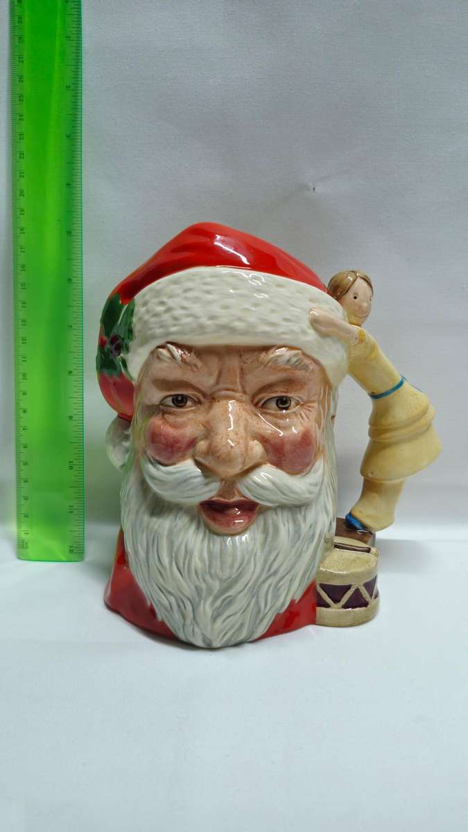 Large Royal Doulton  Character Jug "Santa Claus"  - Excellent Condition