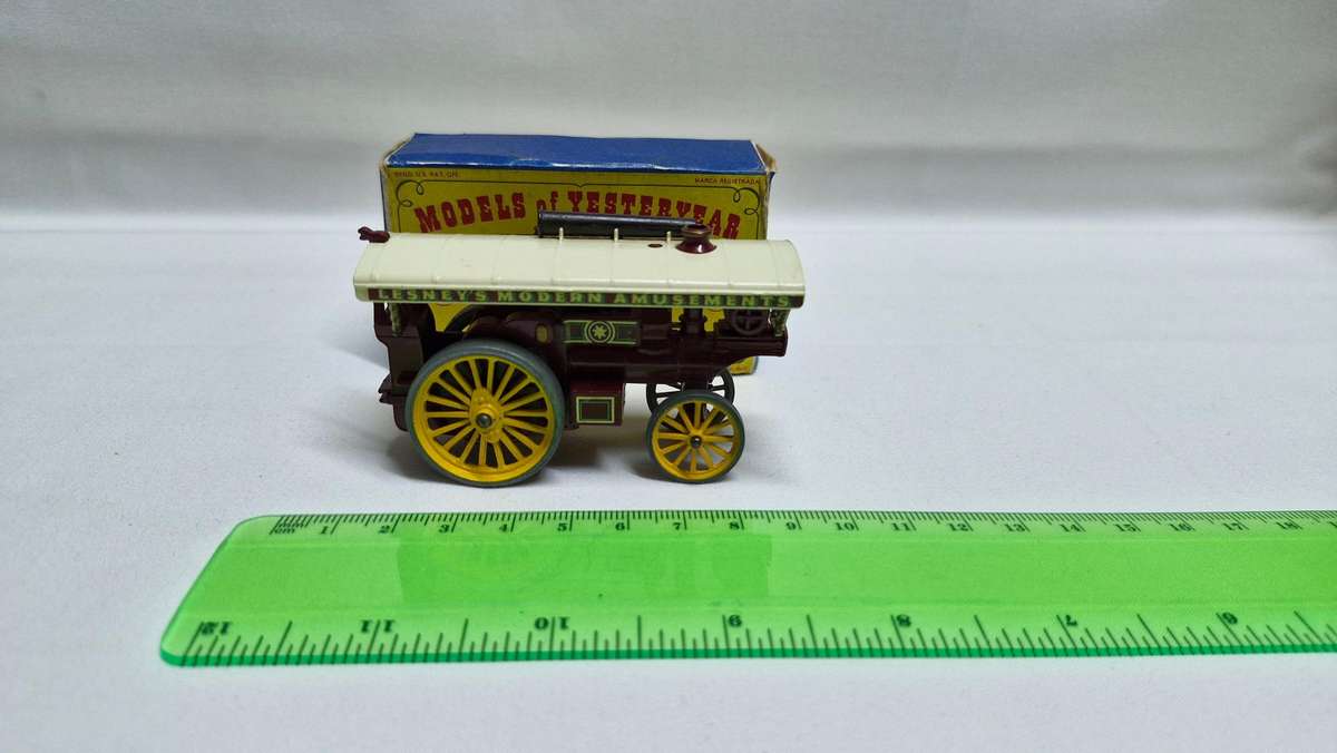 Vintage Lesney Diecast Y-9/1924 Fowler Showman's Engine -Good Condition