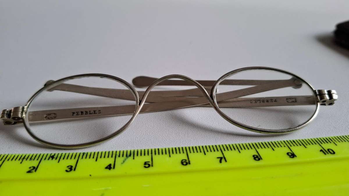 Stunning Anitique Birmingham Hallmarked Silver Reading Glasses marked "Pebbles" 15.4 Grams