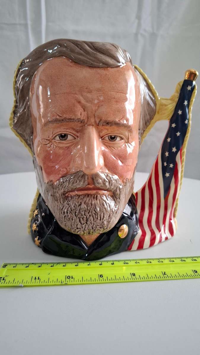 Royal Doulton The Antagonists Collection The Civil War Ulysses S Grant & Robert E Lee Two Sided Jug
