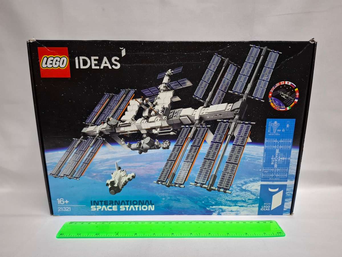 LEGO Ideas International Space Station (set number 21321). - Good Condition