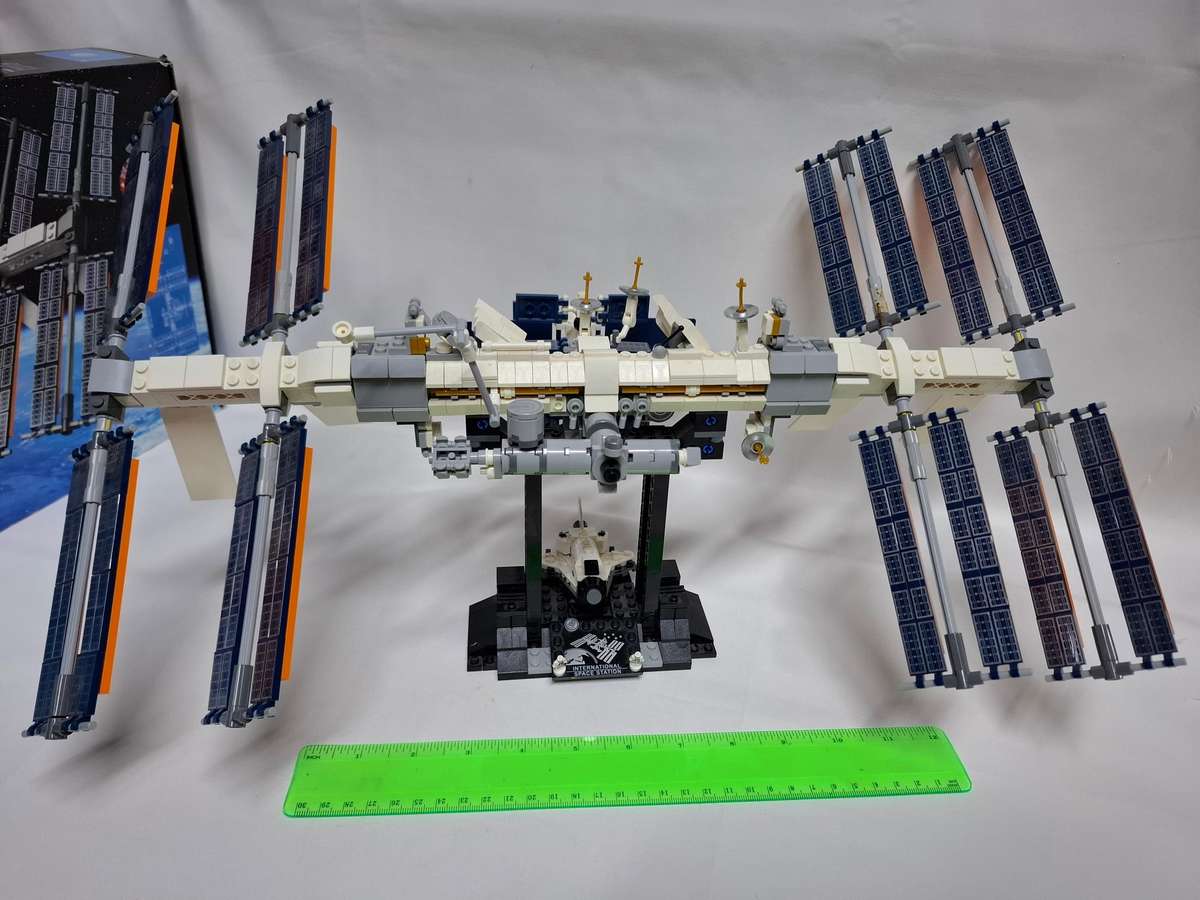LEGO Ideas International Space Station (set number 21321). - Good Condition