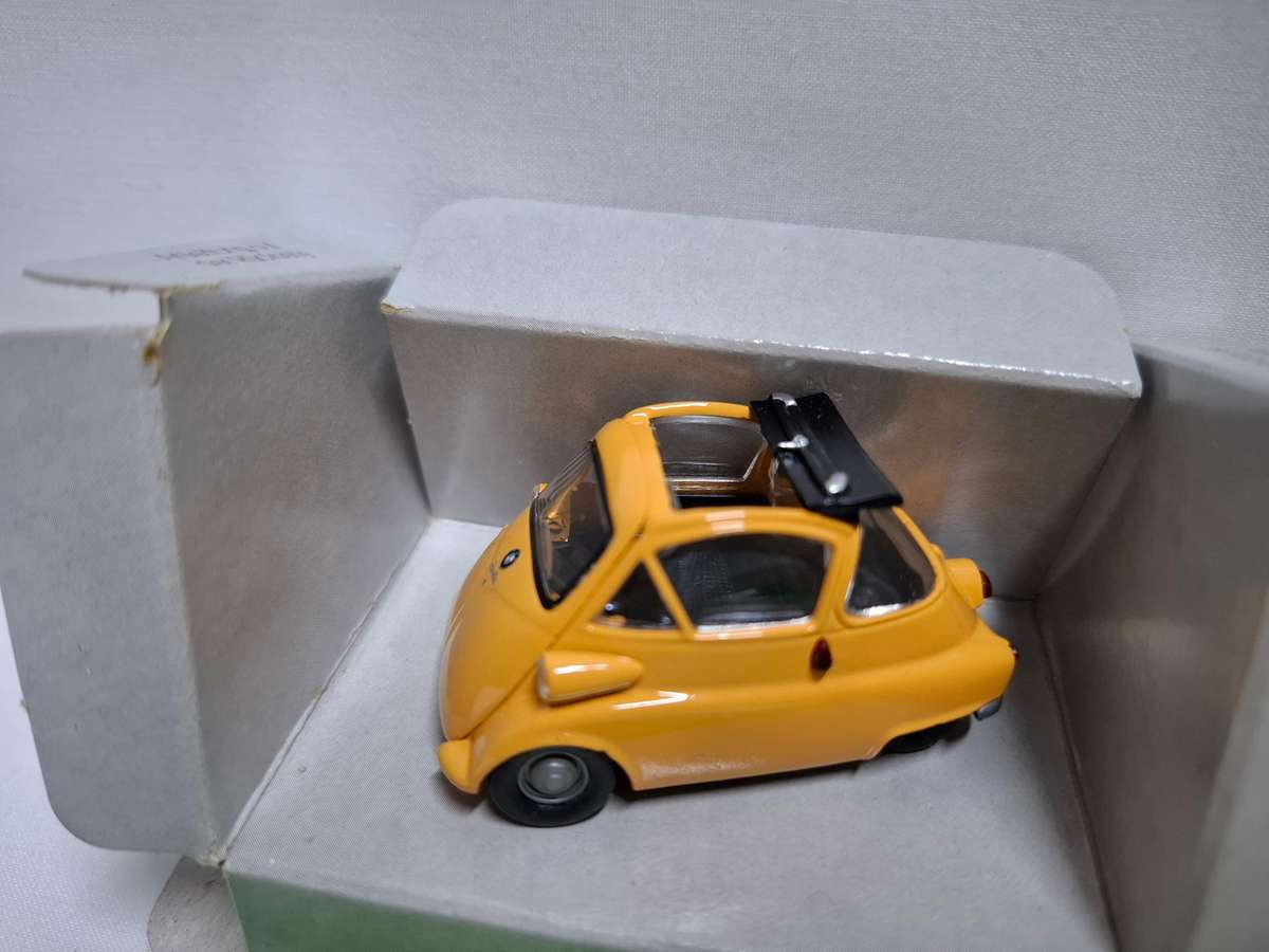 Schuco Diecast Model of a BMW Isetta 250  - Excellent Condition