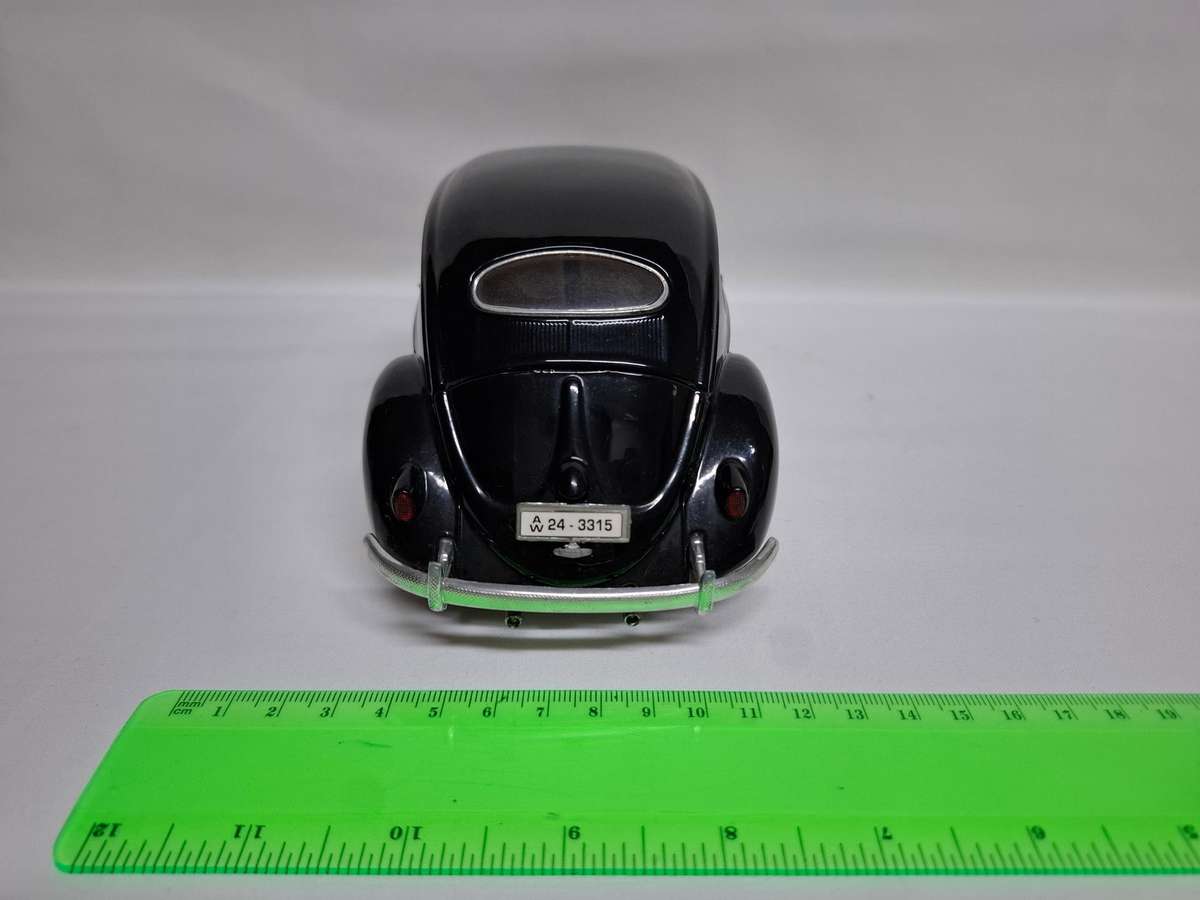Vintage Bburago 1955 Volkswage Käfer Beetle Die Cast Model 1:18 Scale - Excellent Condition