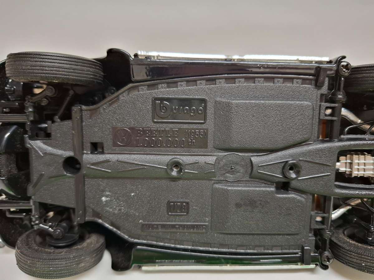 Vintage Bburago 1955 Volkswage Käfer Beetle Die Cast Model 1:18 Scale - Excellent Condition