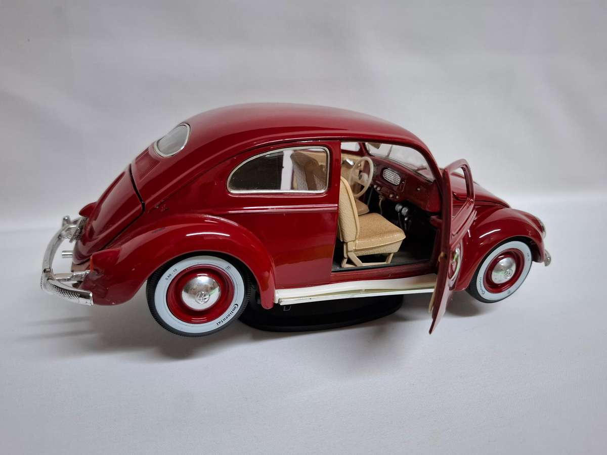 Vintage Bburago 1955 Volkswage Käfer Beetle Die Cast Model 1:18 Scale - Excellent Condition
