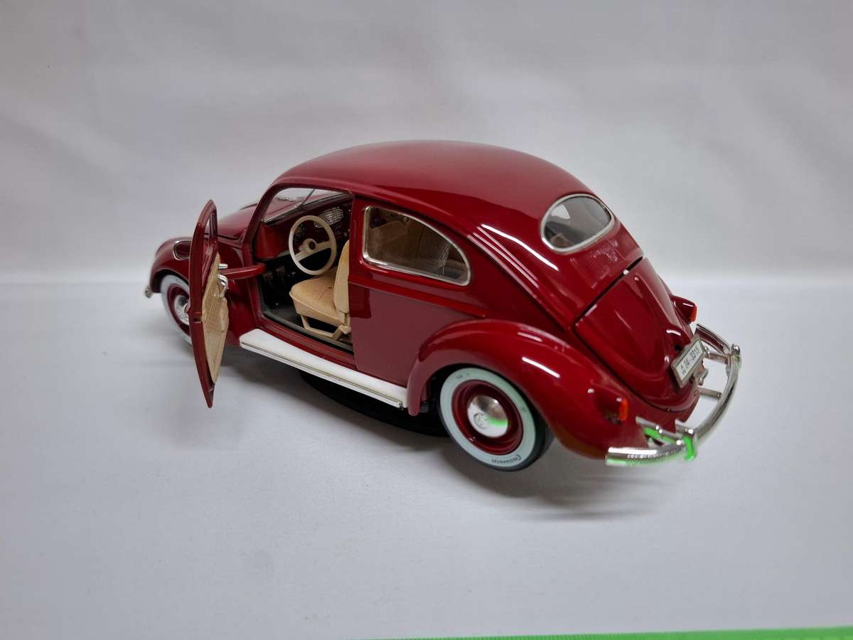 Vintage Bburago 1955 Volkswage Käfer Beetle Die Cast Model 1:18 Scale - Excellent Condition