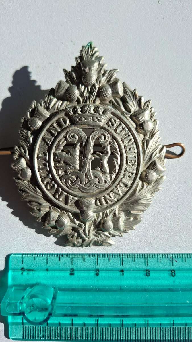 Stunning Argyll and Sutherland Highlanders Cap Badge in Excellent Condition (7.5x6cm)