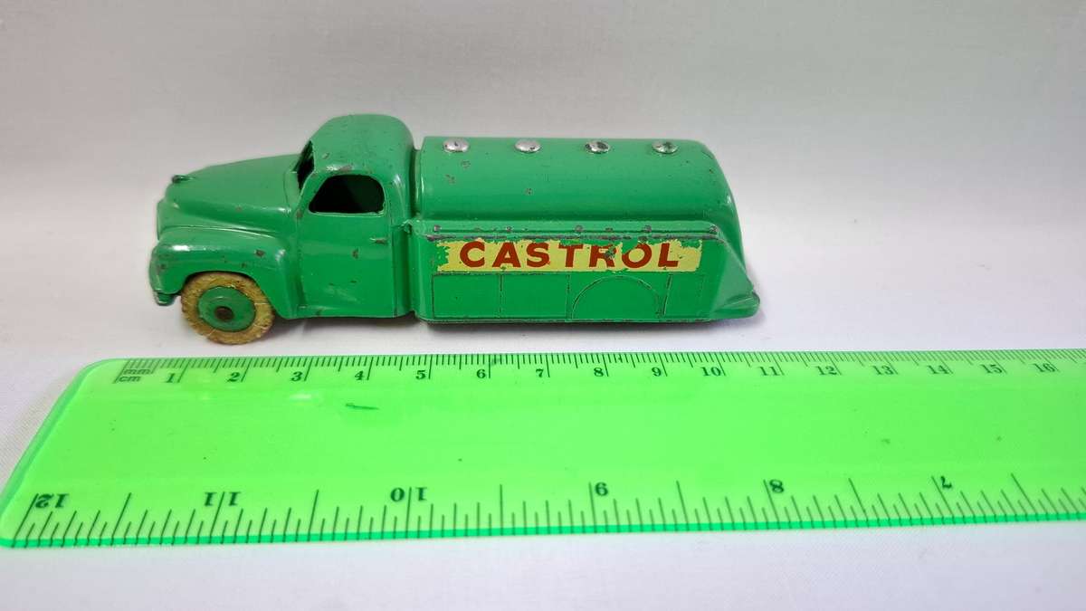 Very Rare Vintage Dinky Toys- Meccano Studbaker Castrol Oil Tank- Well Played Condition