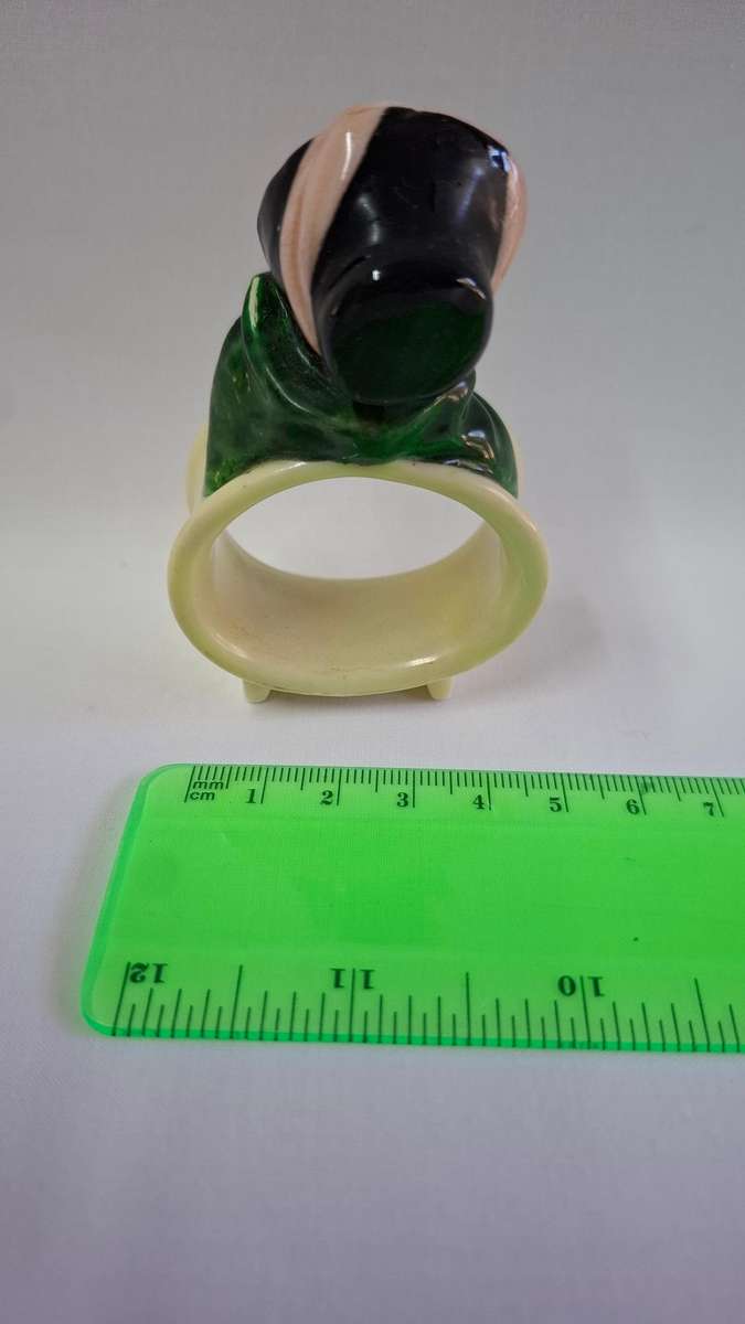 Very Rare Royal Doulton Napkin Ring "Sairey Gamp" M62 - Excellent Condition