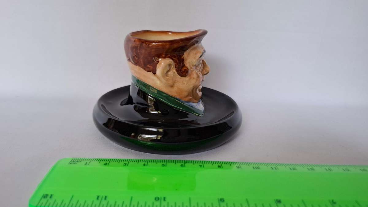 Royal Doulton Toby Jug Matchbook Holder Ashtray "John Barelycorn" D. 5602 - Excellent Condition