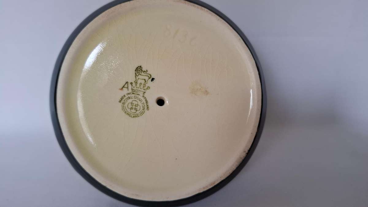 Royal Doulton Toby Jug Matchbook Holder Ashtray "John Barelycorn" D. 5602 - Excellent Condition