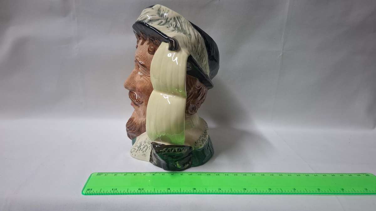 Royal Doulton Large TobyJug "Sir Francis Drake" D.6805 Special Edition of 6000 - Excellent Condition