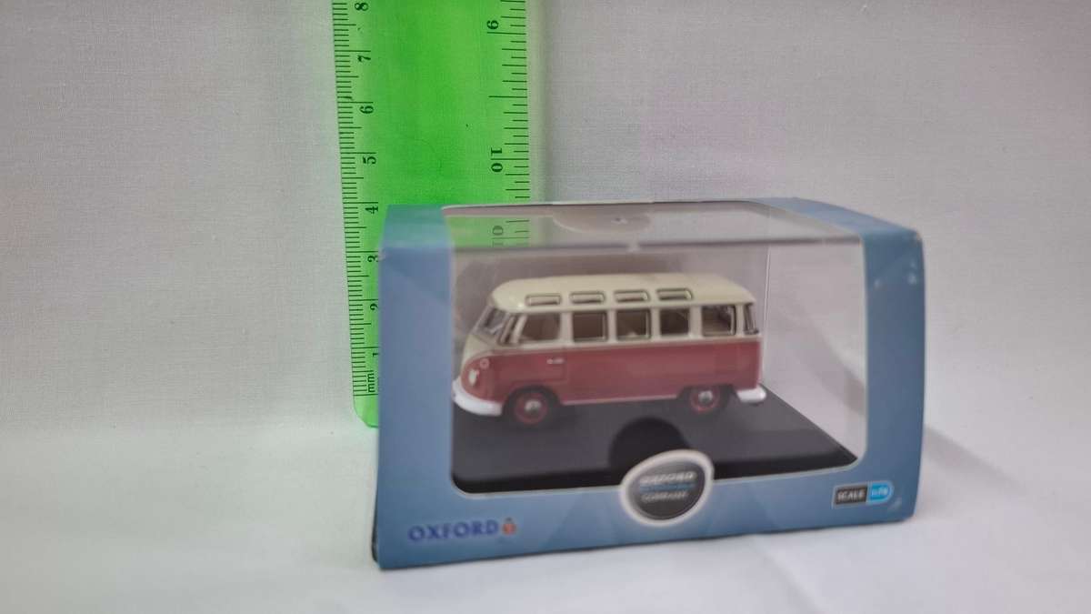 Oxford Diecast VW T1 Samba Bus - Excellent Condition
