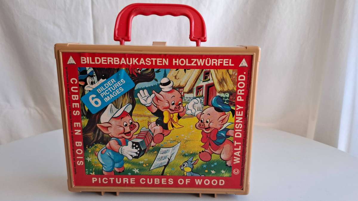 Vintage 1960's Walt Disney Prod Building Blocks in Original Holder(German Version)in Great Condition