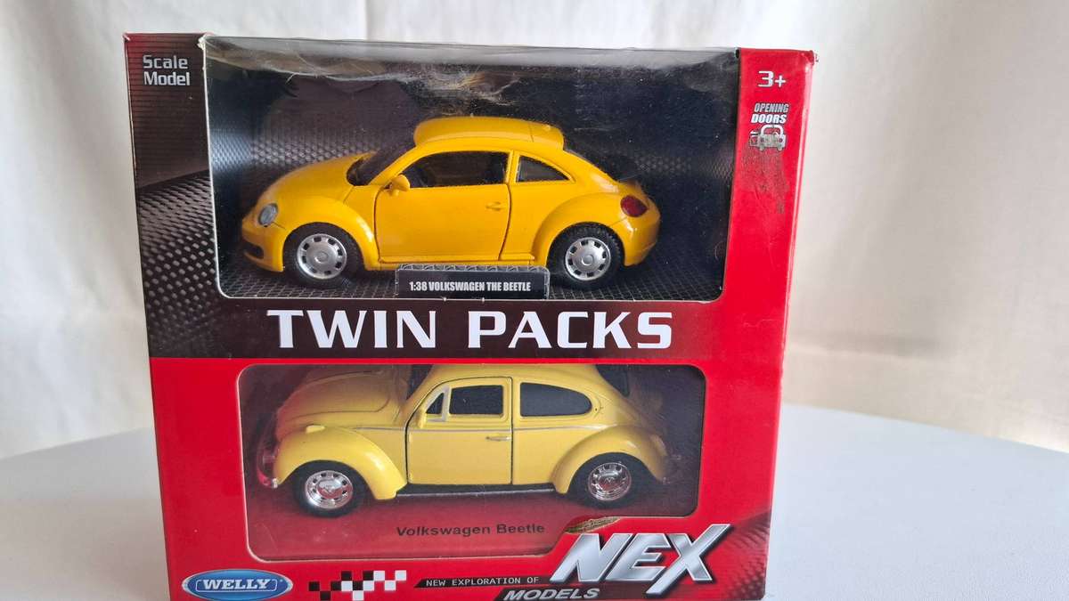 Stunning Welly Nex Models Twin Pack 1/32 Volkswagen Beetles - Good Boxed Condition