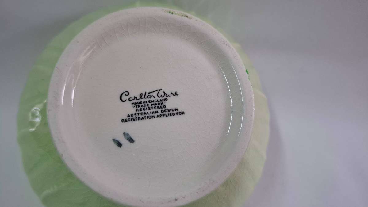 A Stunning Vintage Carlton Ware Apple Blossom Preserve Pot- Excellent Condition