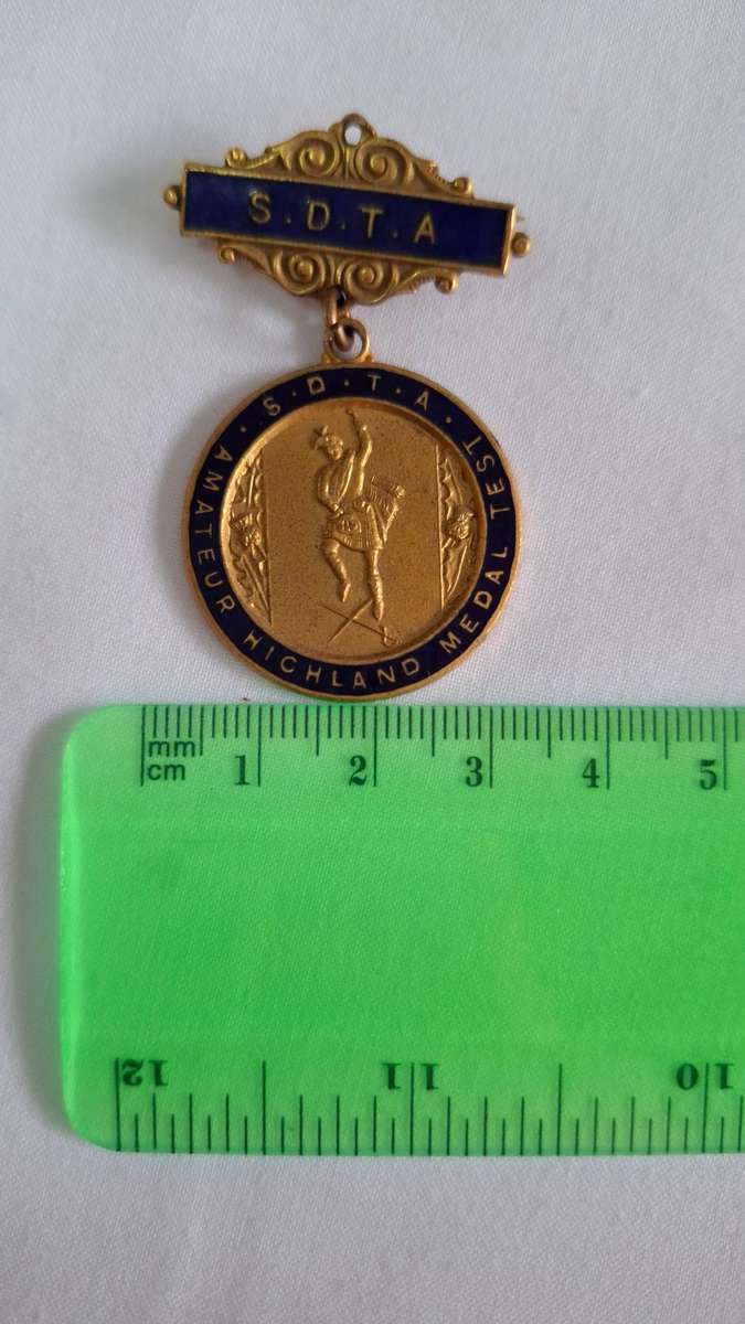 S.D.T.A (Scottish Dance Teachers' Alliance) Amateur Highland Medal Test