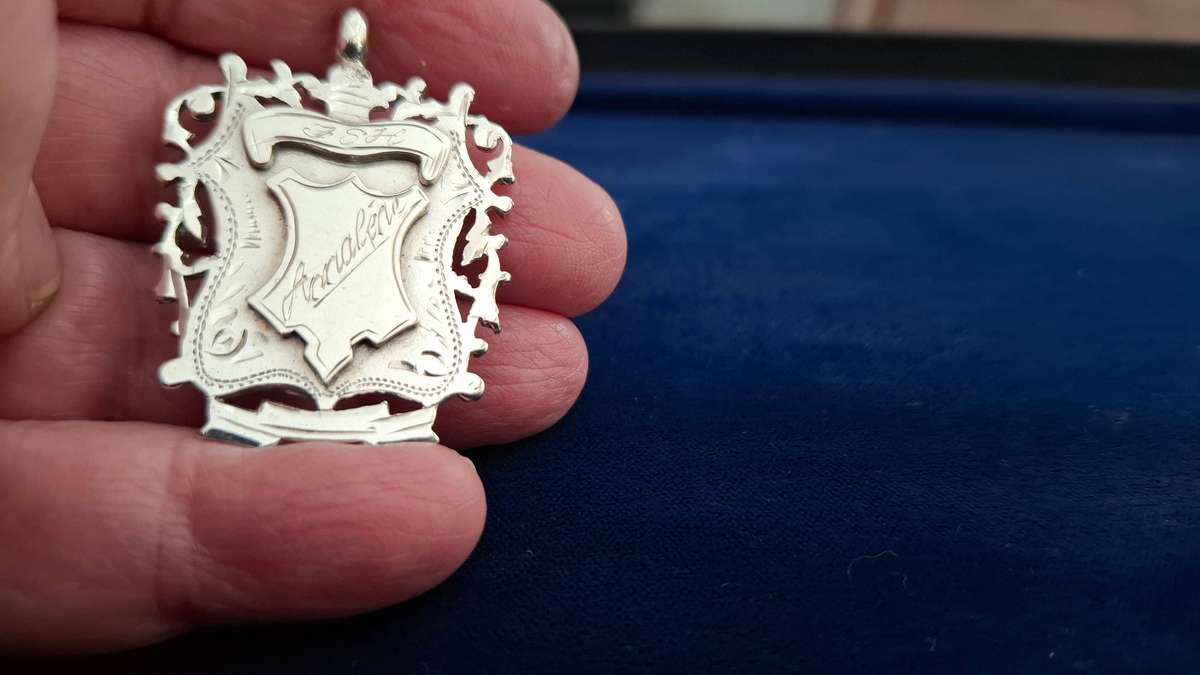 Vintage Birmingham Hallmarked Silver Medal (13.7 Grams ) in great Condition and Clearly marked