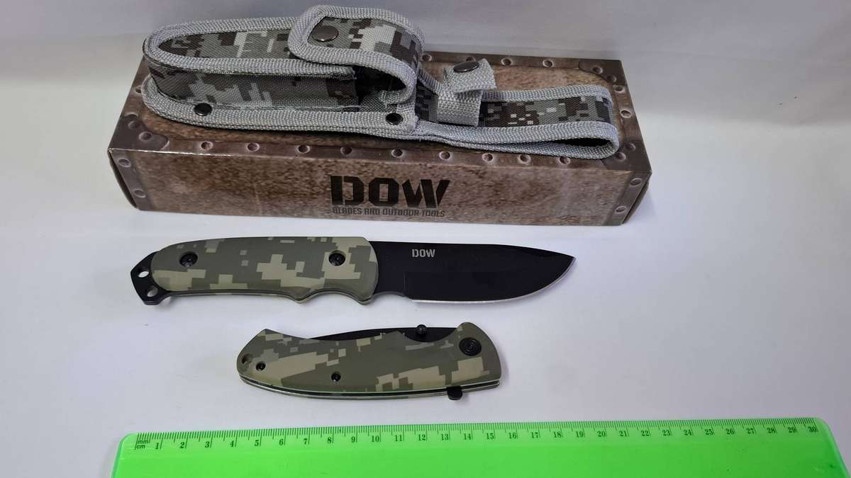 DOW Night Ranger Camo Knife Set with Sheath - Excellent Condition - Bidding Per Set
