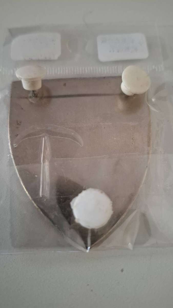 SADF 4 Recce Army Special Forces Commando Shoulder Flash Badge (Pins in Tact) in Good Condition