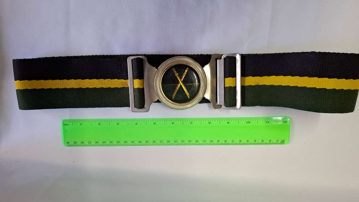 SADF Infrantry School Stable Belt Buckle 1994 - Good Condition