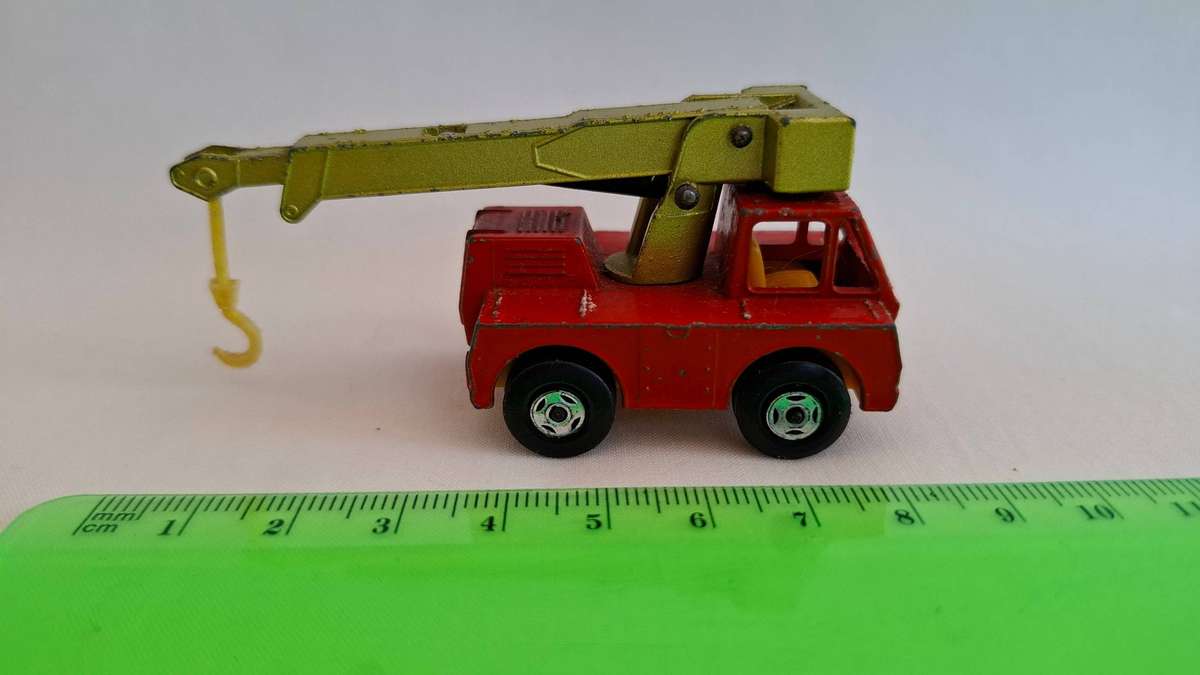 Vintage Matchbox Diecast No.42 "Iron Fairy Crane" Made By Lesney in Good Condition