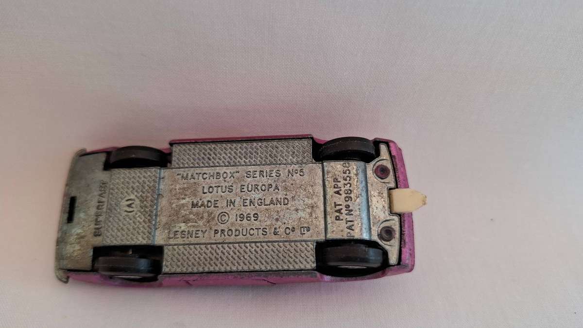 Vintage Matchbox Diecast No.5 "Lotus Europa" Made By Lesney - Good Condition