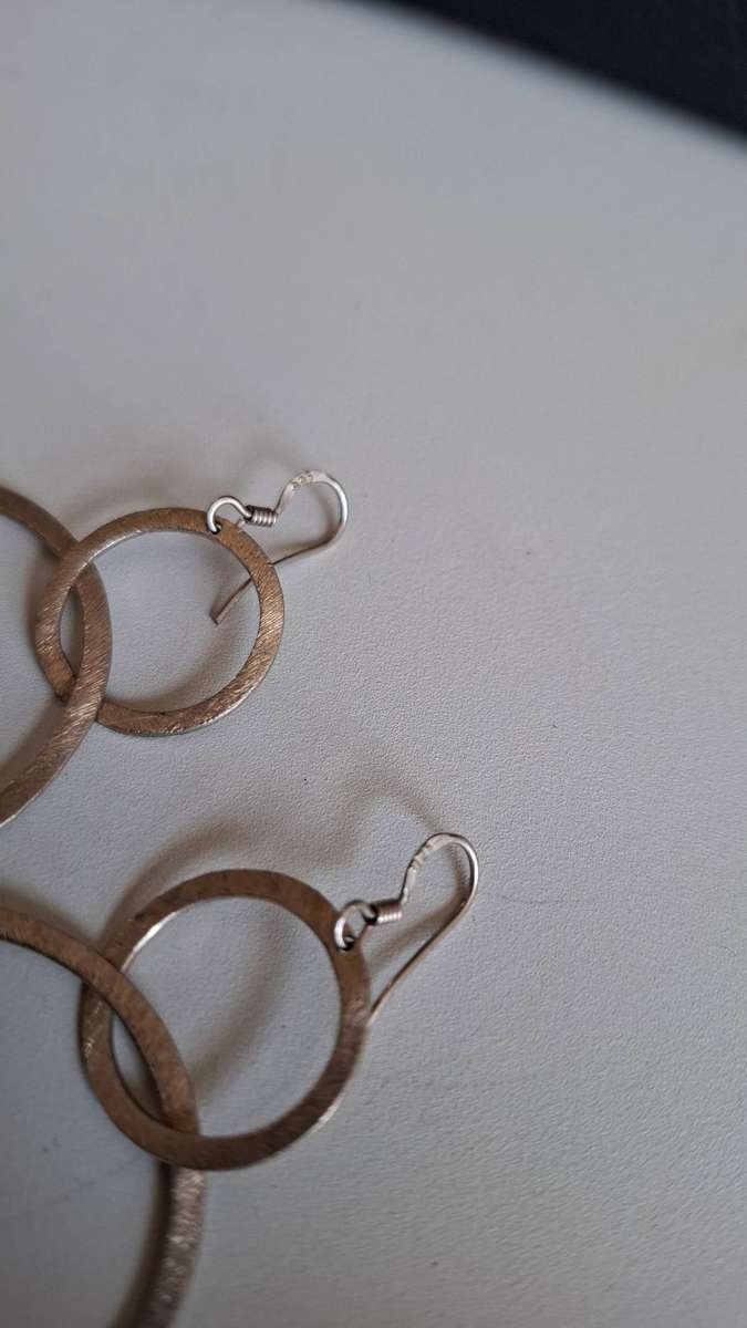 Set of Double Circle 925 Silver Earings - Great Condition - 7.2 grams- Clearly Marked