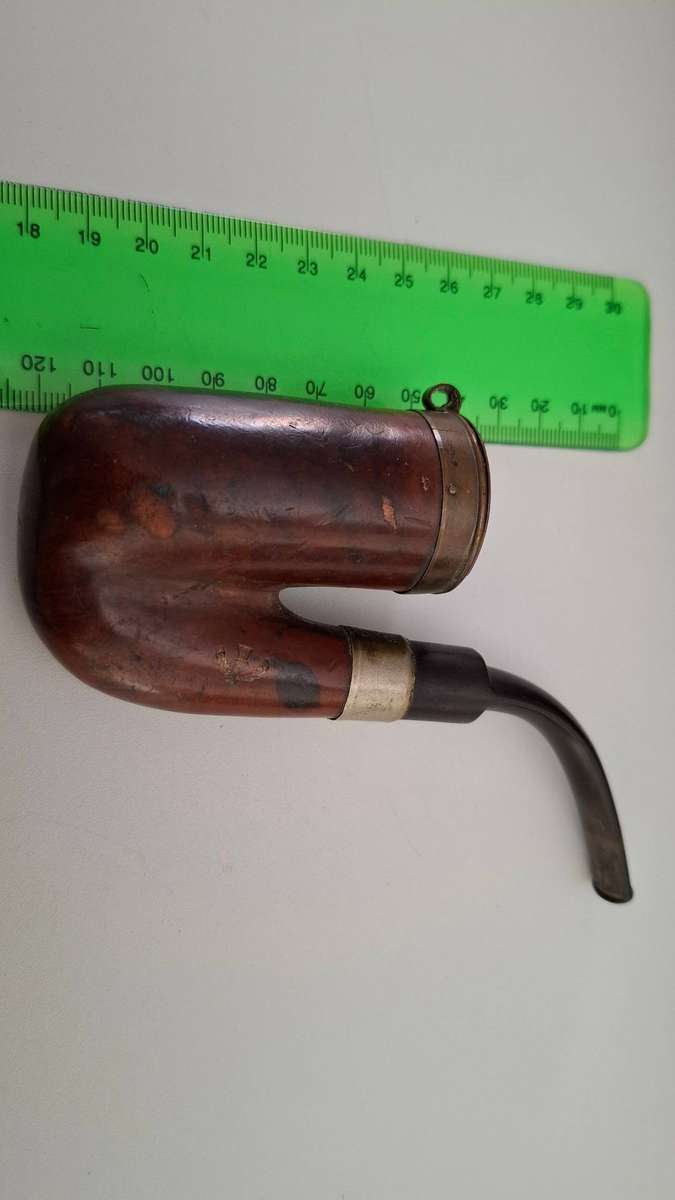 Boere War Period Fruitwood Smoking Pipe with Brass Plate Cover in Good Condition