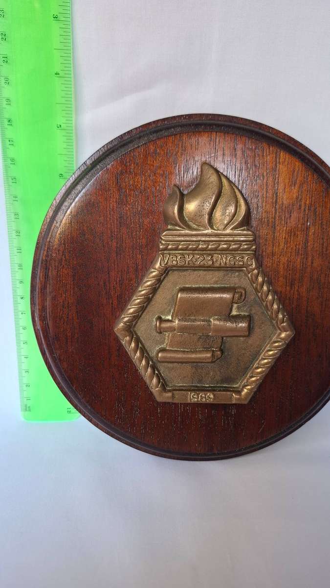 South African Navy Plaque Dated 1989 - Brass on Wood - In Excellent Condition