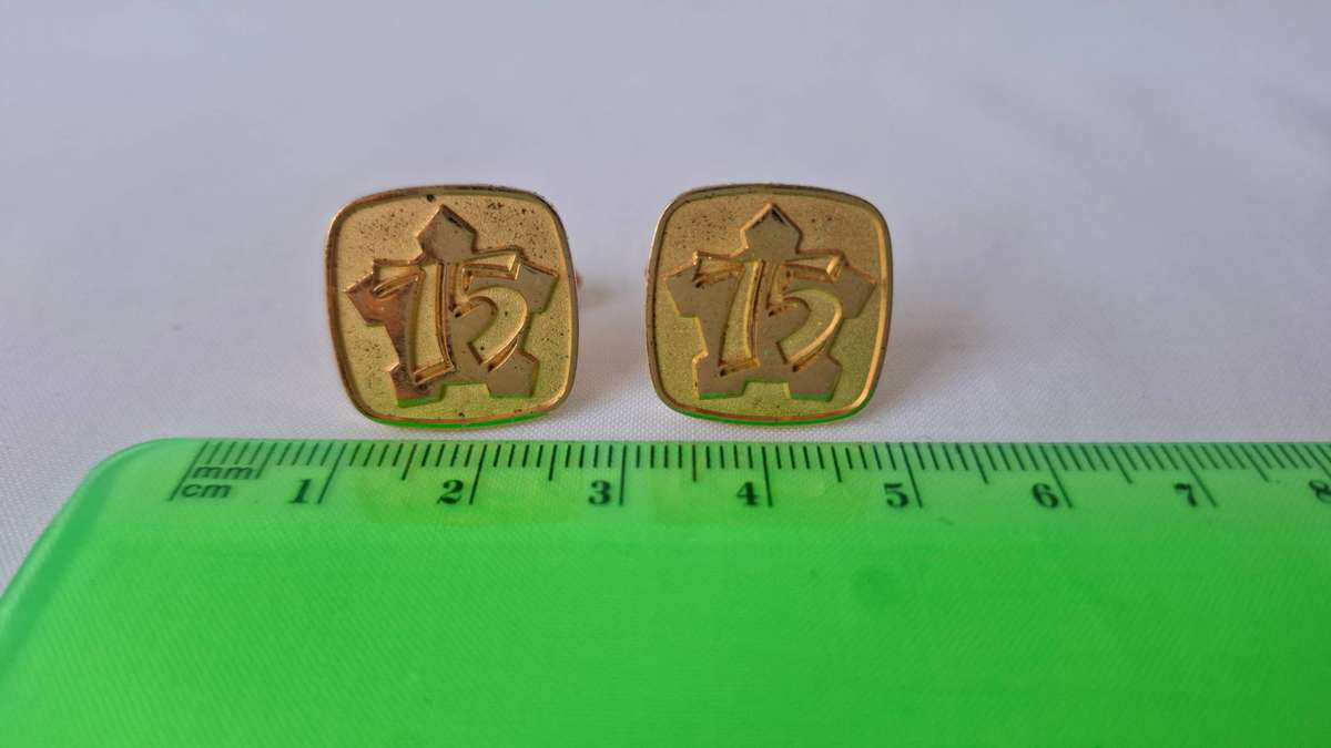 Set of Two Gold Plated Metal Cufflinks with the numbers 75 Displayed - Good Condition