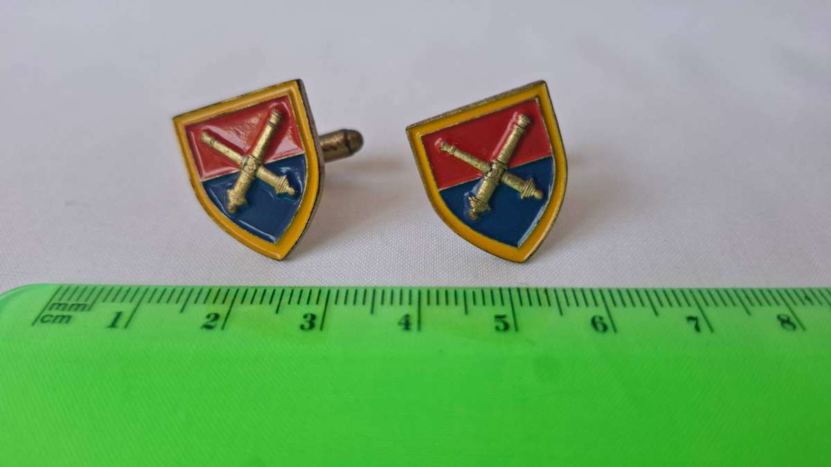 SADF Artillery School Pair of Two Metal Cufflinks - Excellent Condition