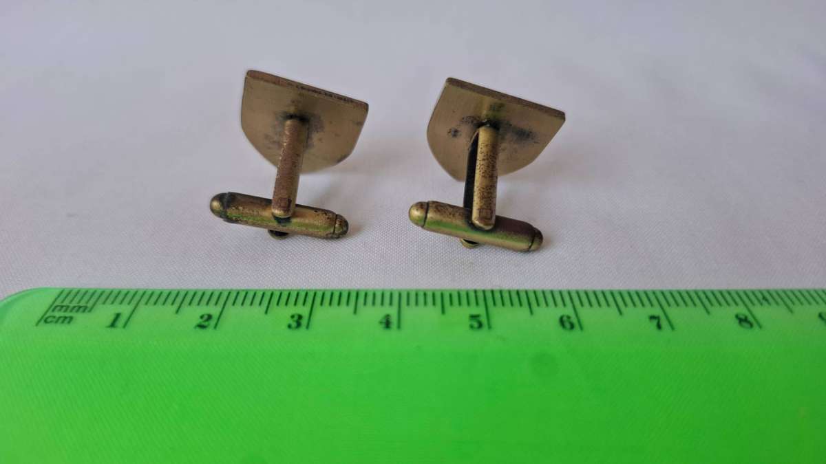 SADF Artillery School Pair of Two Metal Cufflinks - Excellent Condition